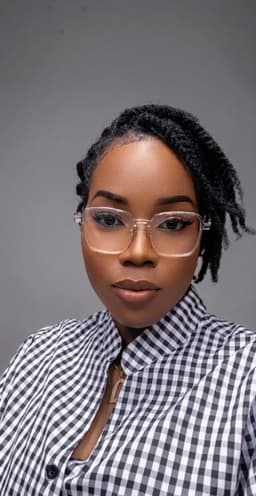 Oluchi Kalu-Emeka (LuchyKay)